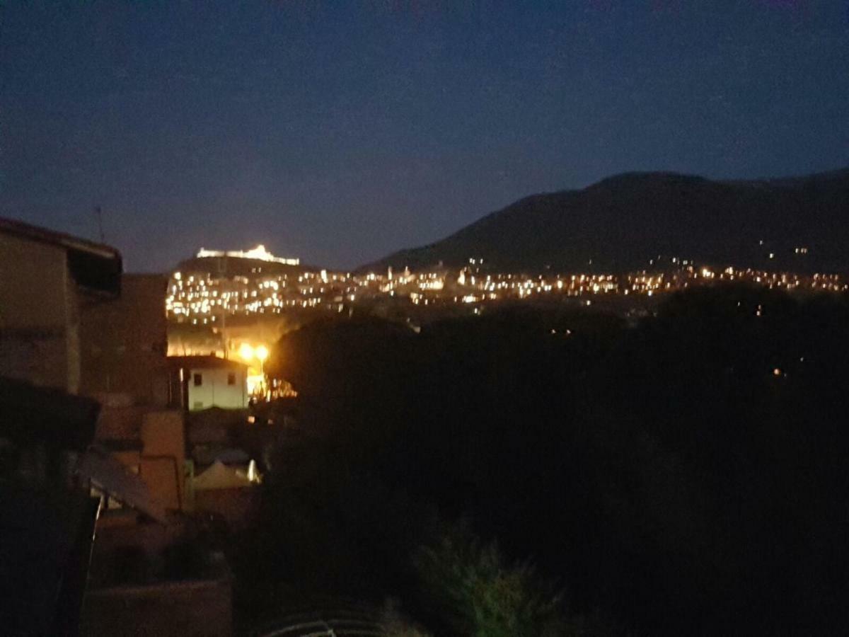 Giardino Di Alex Bed & Breakfast Assisi Exterior foto